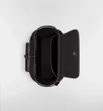 Saddle Backpack with Flap Black Grained Calfskin with Contrasting Topstitching - 图片 4