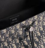 Saddle Backpack with Flap Beige and Black Dior Oblique Jacquard with Black Grained Calfskin - 图片 7