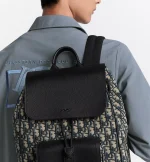 Saddle Backpack with Flap Beige and Black Dior Oblique Jacquard with Black Grained Calfskin - 图片 2