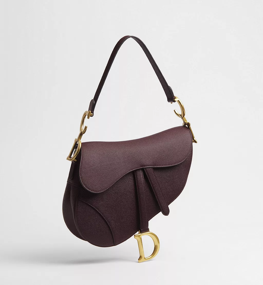 M0455CBAAM42R_SBG_E01 Saddle Bag with Strap Grained Calfskin - 图片 1